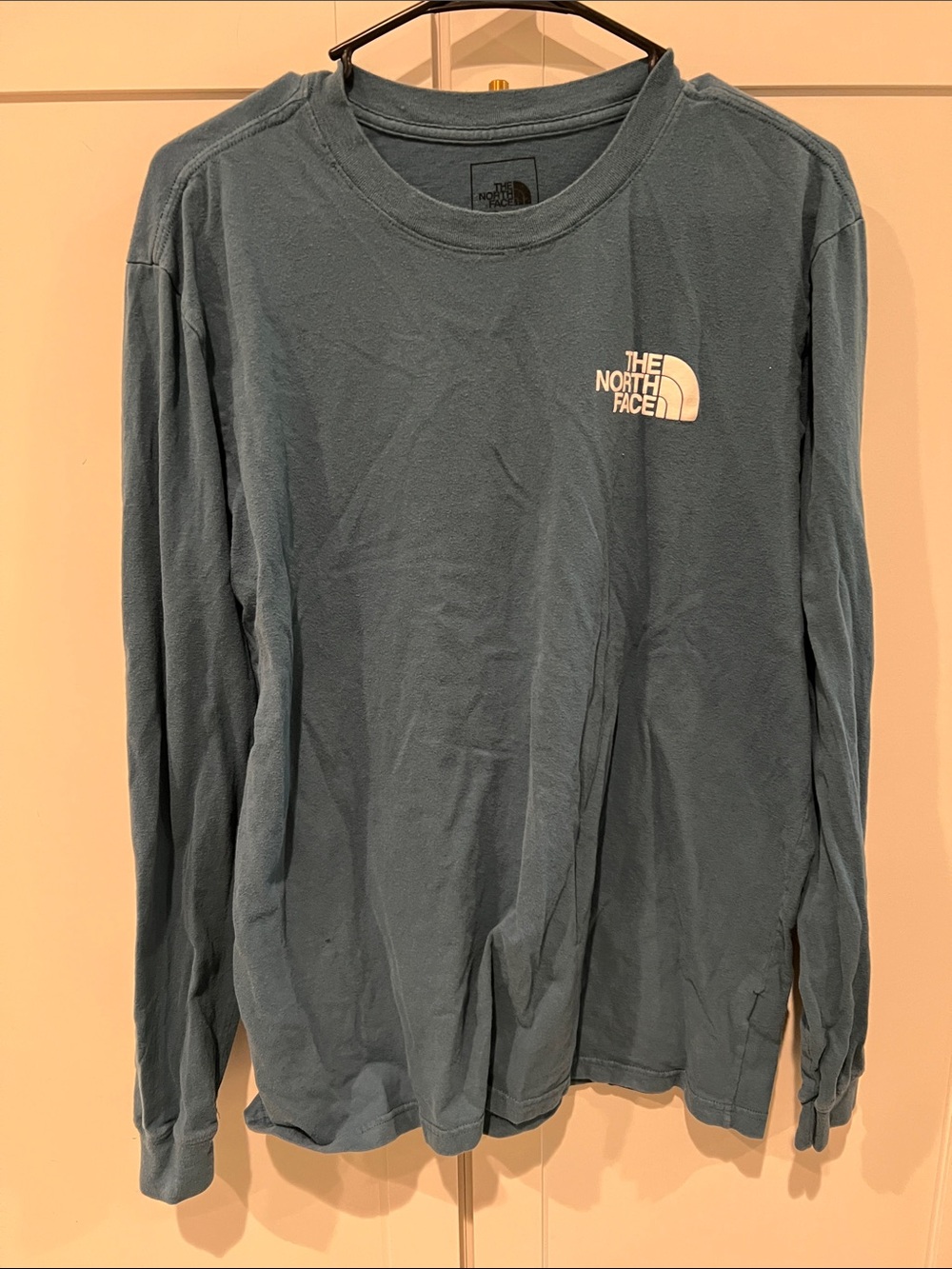 The North Face Men's Long-Sleeve Logo Tee — Slate Blue